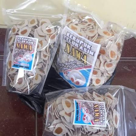 krupuk telur asin mentah